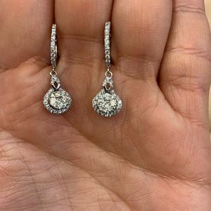 White gold diamond earrings